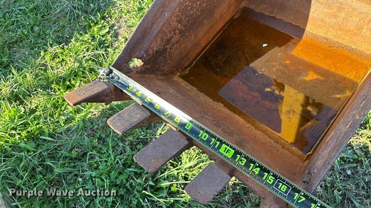 image for item ED2386 Vermeer M437A trencher