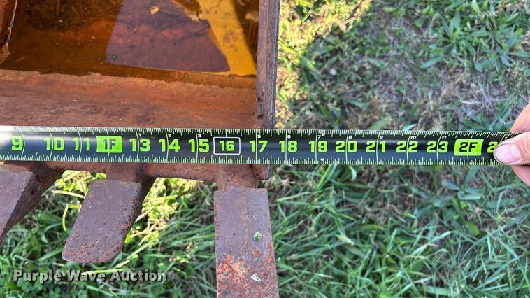 image for item ED2386 Vermeer M437A trencher