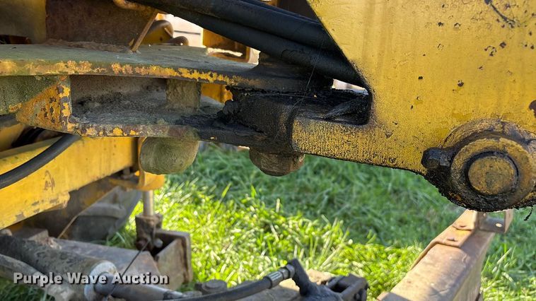 image for item ED2386 Vermeer M437A trencher