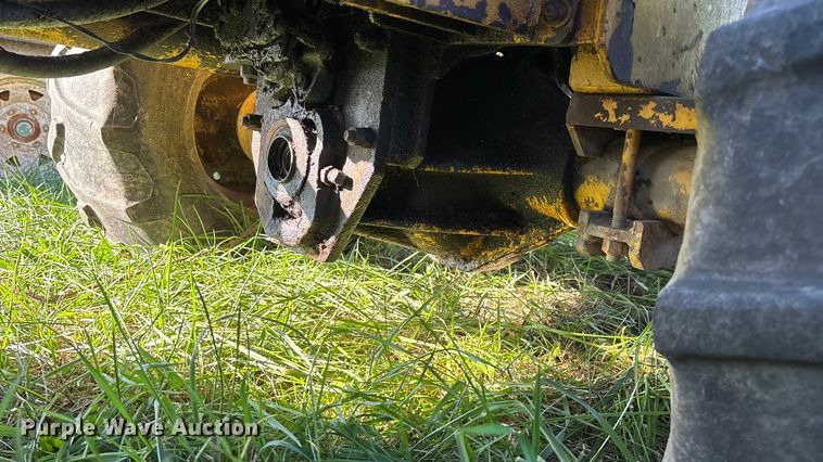 image for item ED2386 Vermeer M437A trencher