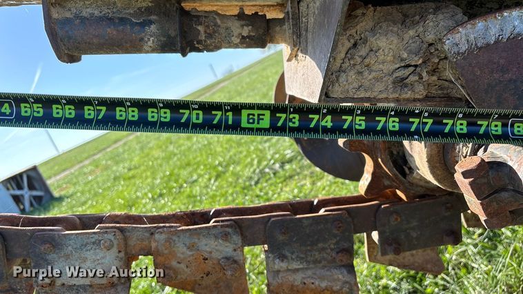 image for item ED2386 Vermeer M437A trencher