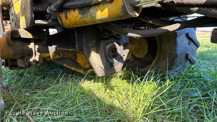 image for item ED2386 Vermeer M437A trencher