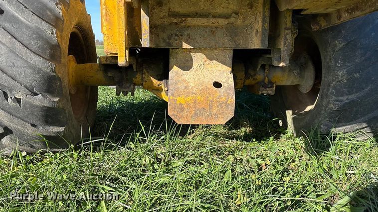 image for item ED2386 Vermeer M437A trencher