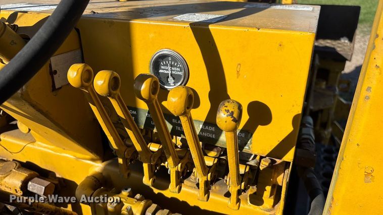 image for item ED2386 Vermeer M437A trencher
