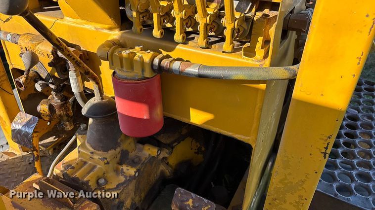 image for item ED2386 Vermeer M437A trencher