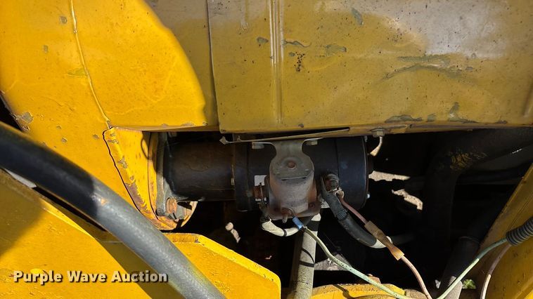 image for item ED2386 Vermeer M437A trencher