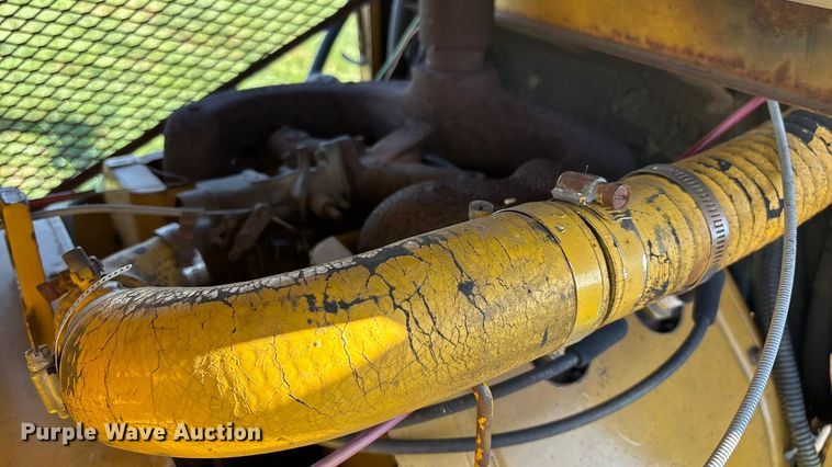 image for item ED2386 Vermeer M437A trencher