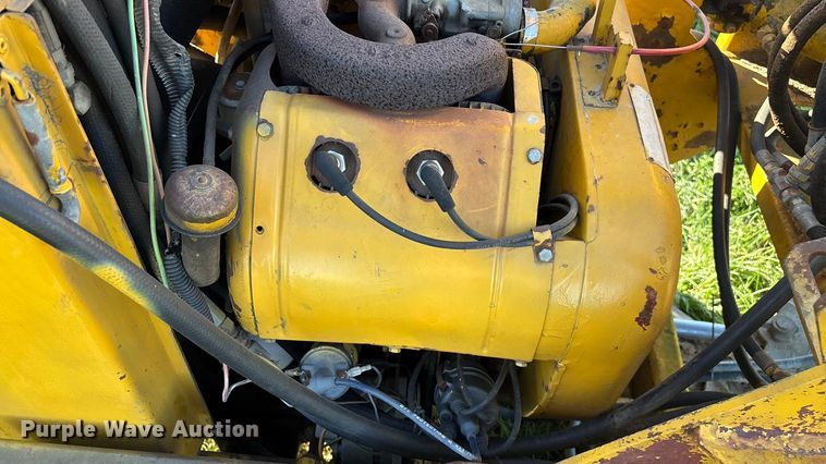 image for item ED2386 Vermeer M437A trencher