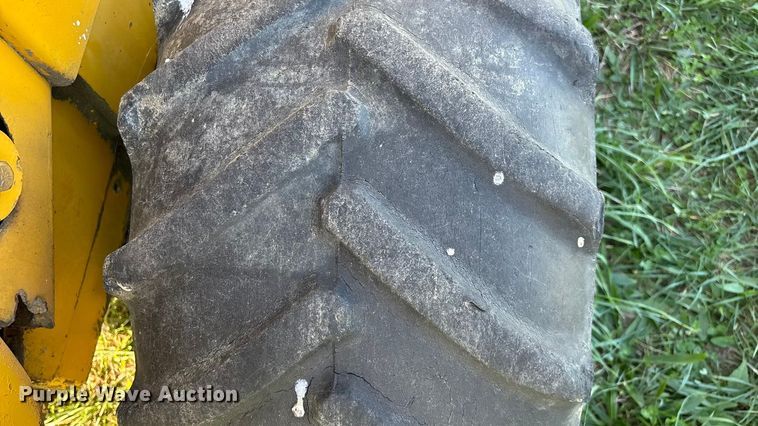 image for item ED2386 Vermeer M437A trencher