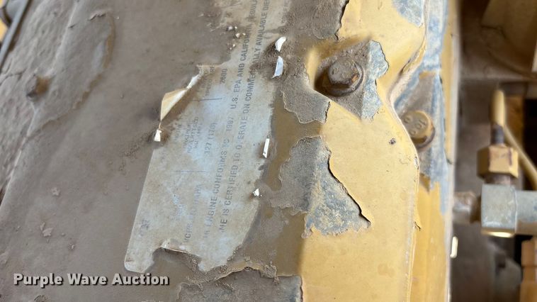 image for item ED2392 1998 Caterpillar D6M XL dozer