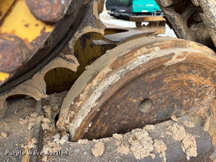 image for item ED2392 1998 Caterpillar D6M XL dozer