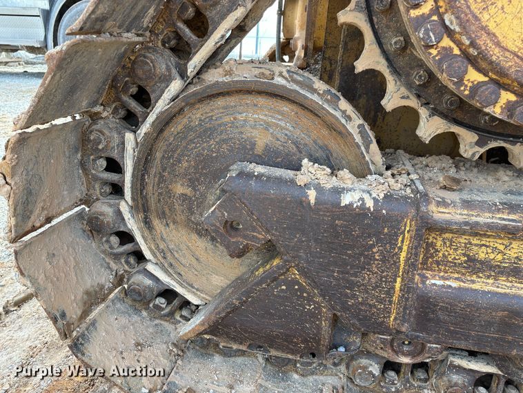 image for item ED2392 1998 Caterpillar D6M XL dozer