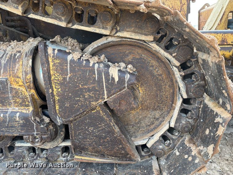 image for item ED2392 1998 Caterpillar D6M XL dozer