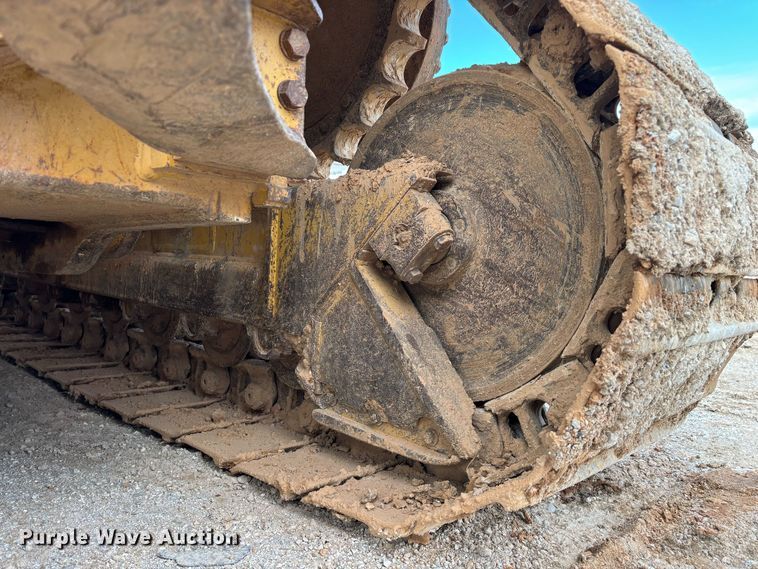 image for item ED2392 1998 Caterpillar D6M XL dozer