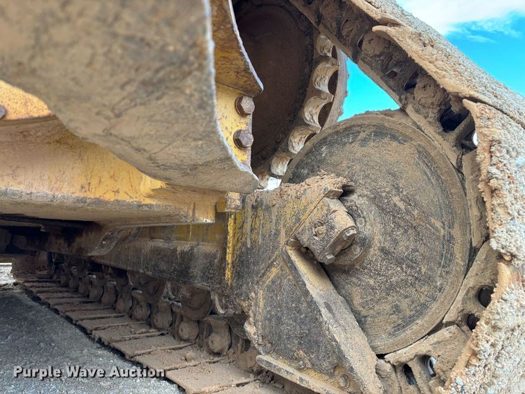 image for item ED2392 1998 Caterpillar D6M XL dozer