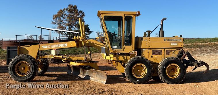 image for item ED2393 1988 Champion 710A motor grader