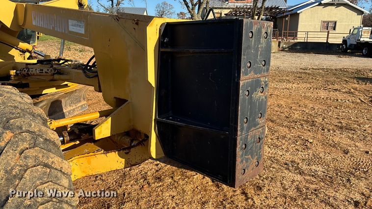 image for item ED2393 1988 Champion 710A motor grader