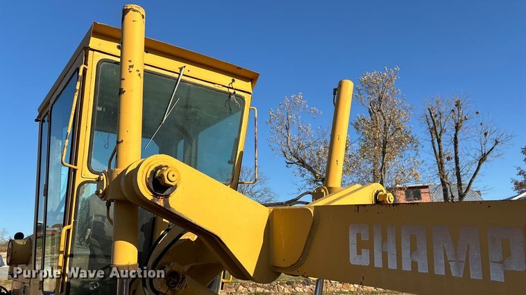 image for item ED2393 1988 Champion 710A motor grader