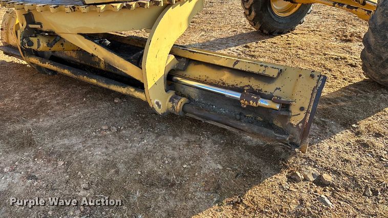 image for item ED2393 1988 Champion 710A motor grader