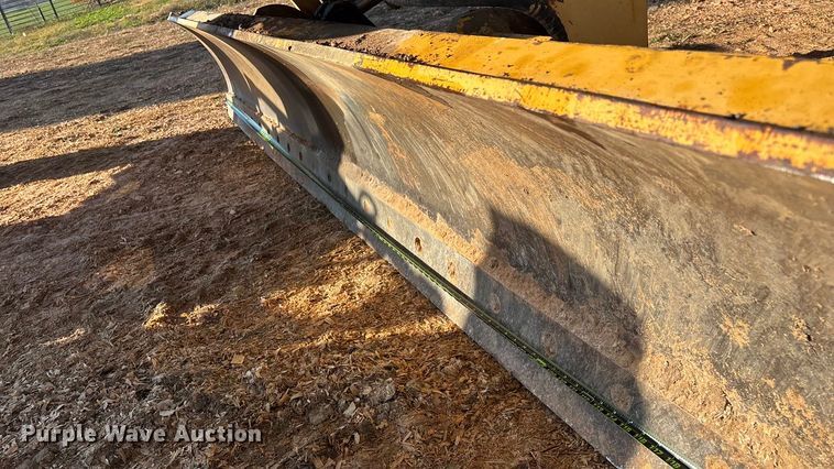 image for item ED2393 1988 Champion 710A motor grader