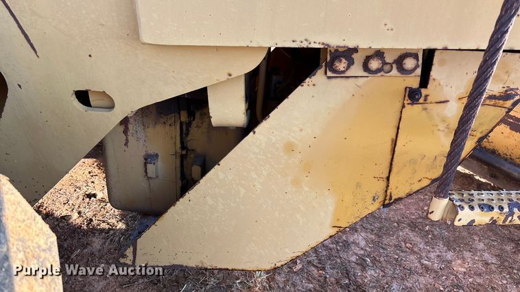 image for item ED2393 1988 Champion 710A motor grader