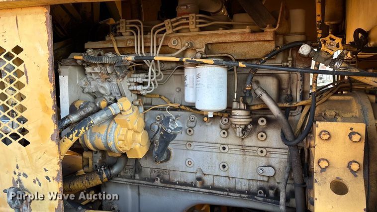 image for item ED2393 1988 Champion 710A motor grader