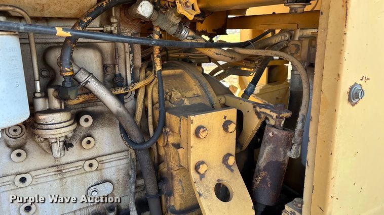 image for item ED2393 1988 Champion 710A motor grader