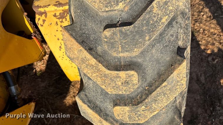 image for item ED2393 1988 Champion 710A motor grader