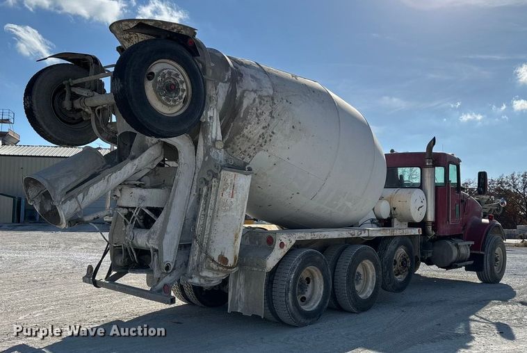 image for item ED2397 1999 Kenworth W900 ready mix truck