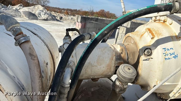 image for item ED2397 1999 Kenworth W900 ready mix truck