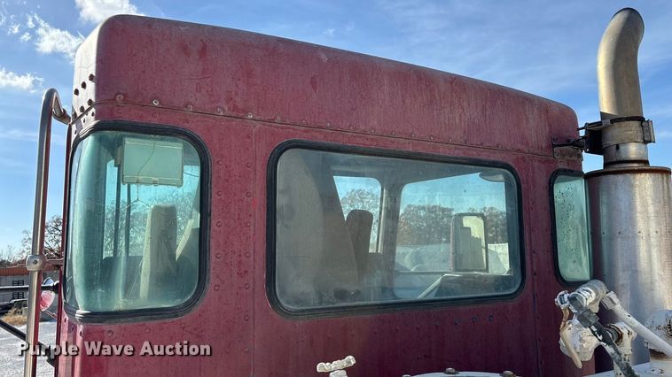 image for item ED2397 1999 Kenworth W900 ready mix truck