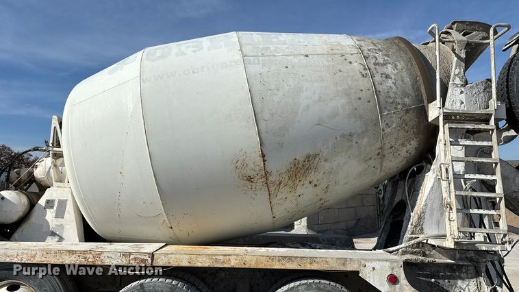 image for item ED2397 1999 Kenworth W900 ready mix truck
