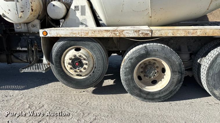 image for item ED2397 1999 Kenworth W900 ready mix truck