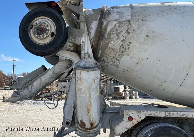 image for item ED2397 1999 Kenworth W900 ready mix truck