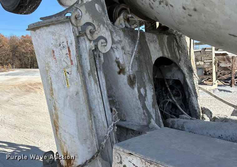 image for item ED2397 1999 Kenworth W900 ready mix truck