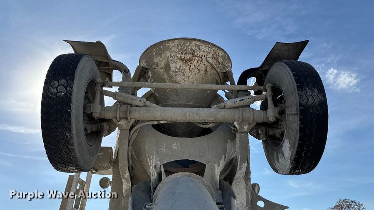 image for item ED2397 1999 Kenworth W900 ready mix truck