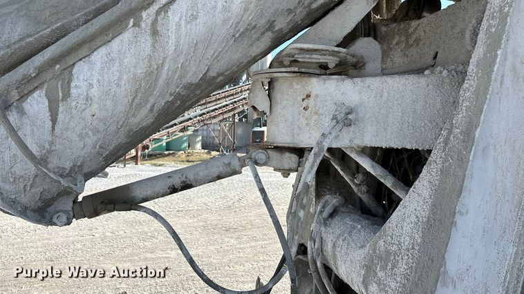 image for item ED2397 1999 Kenworth W900 ready mix truck