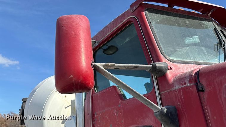 image for item ED2397 1999 Kenworth W900 ready mix truck