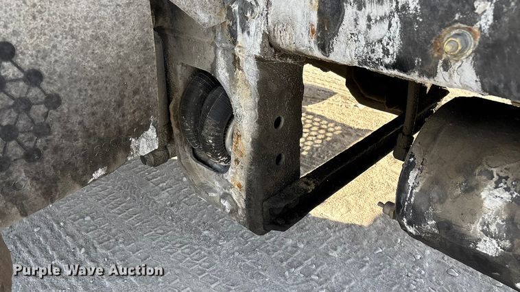 image for item ED2397 1999 Kenworth W900 ready mix truck