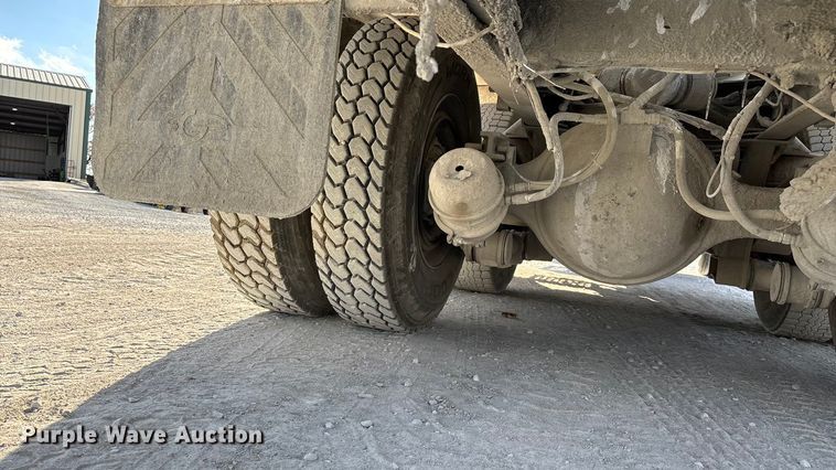 image for item ED2397 1999 Kenworth W900 ready mix truck