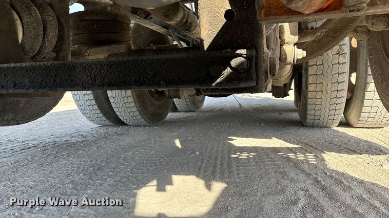 image for item ED2397 1999 Kenworth W900 ready mix truck