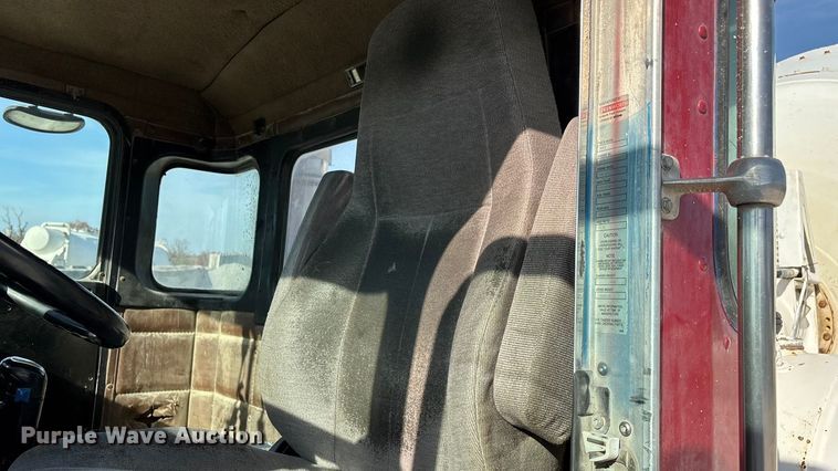 image for item ED2397 1999 Kenworth W900 ready mix truck