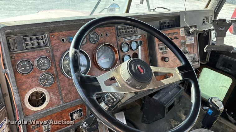 image for item ED2397 1999 Kenworth W900 ready mix truck