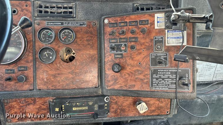 image for item ED2397 1999 Kenworth W900 ready mix truck