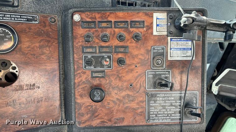 image for item ED2397 1999 Kenworth W900 ready mix truck