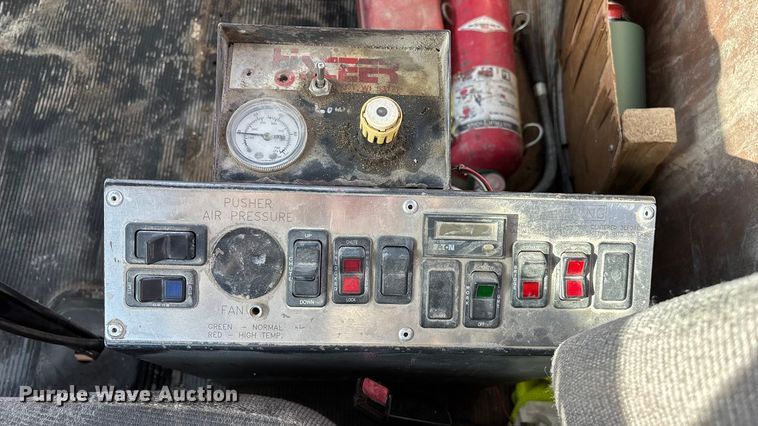 image for item ED2397 1999 Kenworth W900 ready mix truck