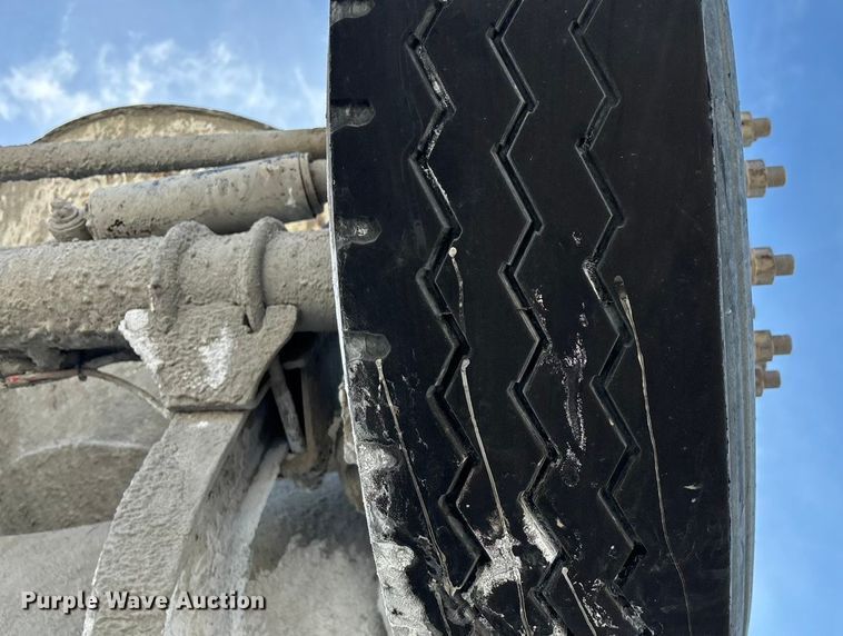 image for item ED2397 1999 Kenworth W900 ready mix truck