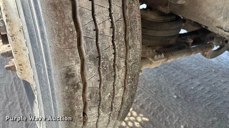 image for item ED2397 1999 Kenworth W900 ready mix truck