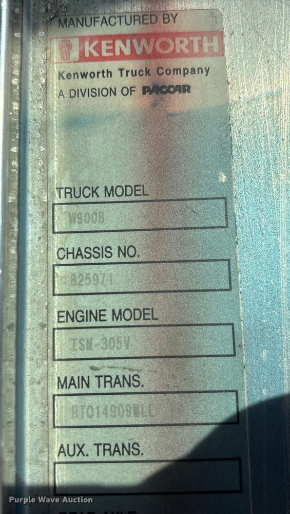 image for item ED2397 1999 Kenworth W900 ready mix truck