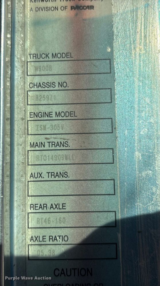 image for item ED2397 1999 Kenworth W900 ready mix truck